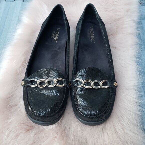 Vionic Charm Alda Orthotic Leather Loafers - Picture 1 of 5